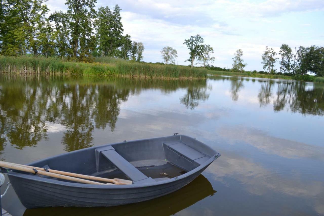 Palac Komierowo Sepolno Krajenskie Luaran gambar